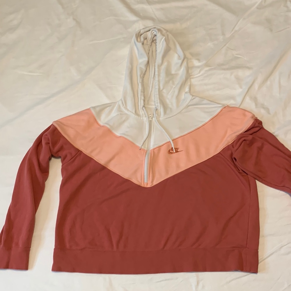 Nike Sportswear Heritage Women's 1/2-Zip Top (Plus Size)- 2XL